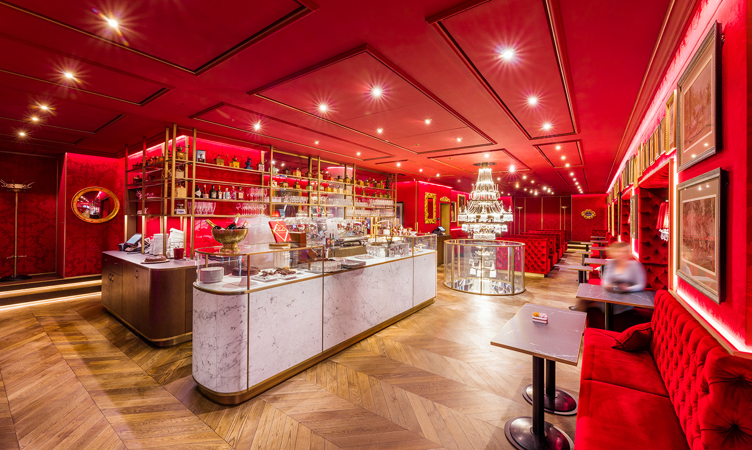 Sacher Café Bel Étage, BWM, Bernhard